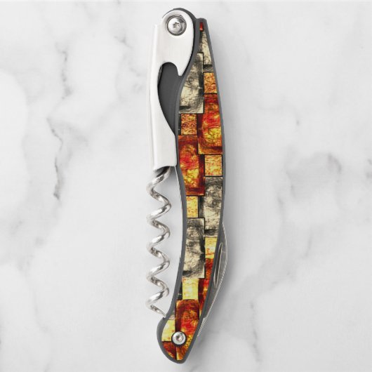 Rechteckige, geschnitzte Stücke in Beige und Rot Kellnermesser (Vorderseite)