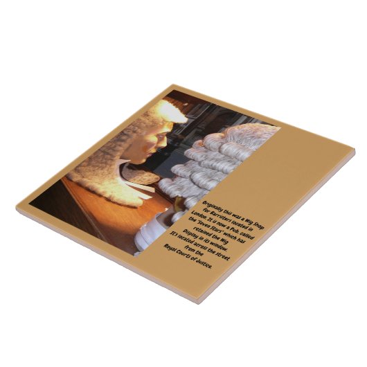 "Rechtsanwalt-Köpfe mit authentischen Perücken " Fliese (Seite)