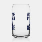 Rechtsanwältin der Funny Law School Abschluss Dosenglas (Rechts)