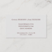 Rechtsanwältin mit Visitenkarte (Rückseite)