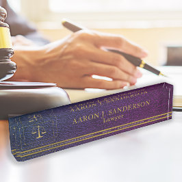 Rechtsanwaltsbüro elegantes lila Leder im Goldform Namensplakette