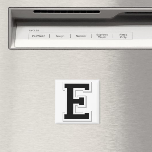 Rechtschreibfehler E im Schwarzen Magnet (In Situ (Geschirrspüler))