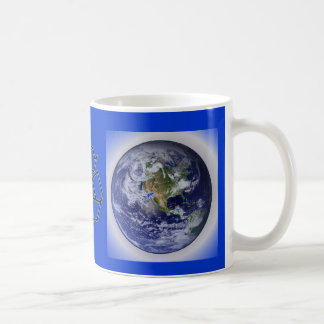 Recyceln Sie für die Erdschale Kaffeetasse