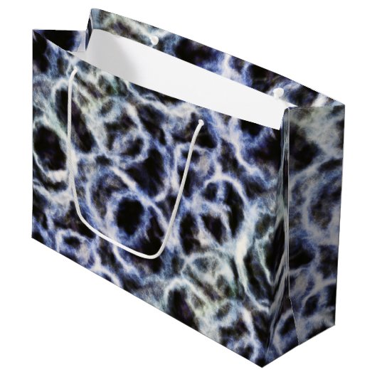 recycled indigo shibori : große geschenktüte (Vorderseite Schrägansicht)