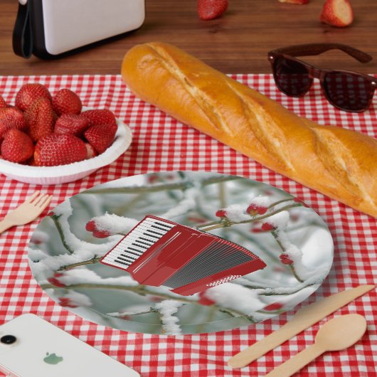 Red Accordion - Berries im Schnee, Pappteller (Picknick)