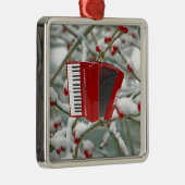 Red Accordion - Berries in the Snow Background Ornament Aus Metall (Rechts)