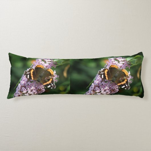 Red Admiral Butterfly und Buddleiy Kissen (Vorderseite)