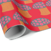 Red Amanita Mushrooms Thunder_Cove Geschenkpapier (Rolleneckpunkt)