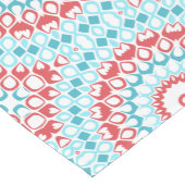 Red and Aqua Geometric Mandala Pattern Mittelgroßer Tischläufer (Ecke)