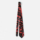 Red and Black Camouflage Pattern Krawatte (Rückseite)