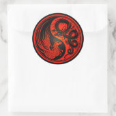 Red and Black Dragon Phoenix Yin Yang Runder Aufkleber (Tasche)