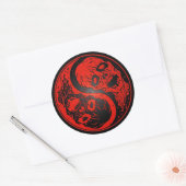 Red and Black Yin Yang Zombies Runder Aufkleber (Umschlag)