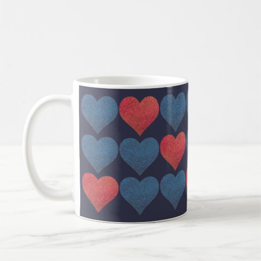 Red and Blue Patterned Hearts Kaffeetasse (Links)