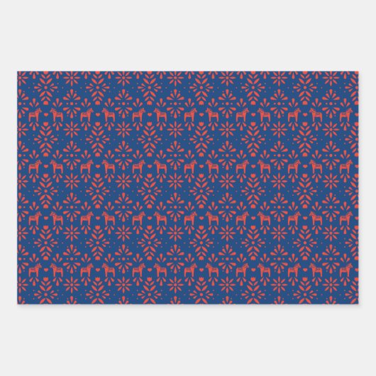 Red and Blue Scandinavian Dala Horse Holiday Geschenkpapier Set (Vorderseite)