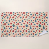 Red and Blue Stars, 4th of July, Beige Background Strandtuch (Vorderseite)
