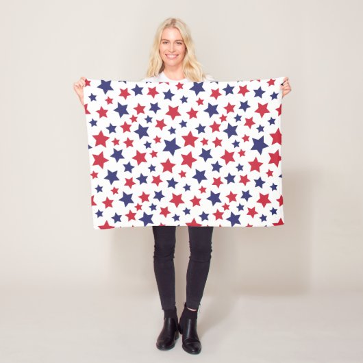 Red and Blue Stars, 4th of July, White Background Fleecedecke (Beispiel)