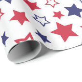 Red and Blue Stars, 4th of July, White Background Geschenkpapier (Rolleneckpunkt)
