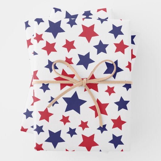 Red and Blue Stars, 4th of July, White Background Geschenkpapier Set (Beispiel)