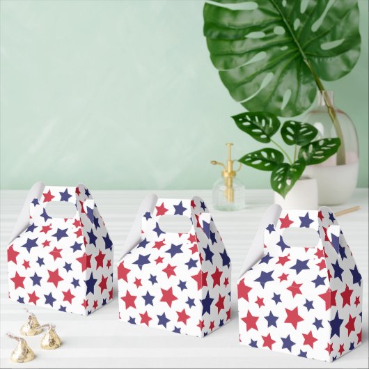 Red and Blue Stars, 4th of July, White Background Geschenkschachtel (Zahlreiche)
