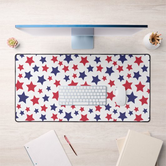 Red and Blue Stars, 4th of July, White Background Schreibtischunterlage (Büro 1)