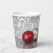 Red and Elegant Silver Christmas Ornaments Pappbecher (Vorderseite)
