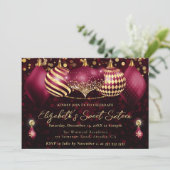 Red and Gold Christmas Baubles Sweet 16 Einladung (Stehend Vorderseite)