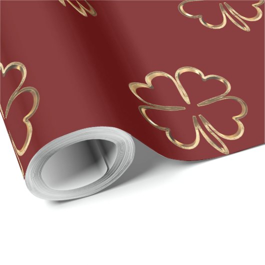 Red and Gold Look Vier Leaf Clolies Geschenkpapier (Rolleneckpunkt)