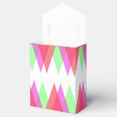 Red and Green Dreiecke Geschenkschachtel (Geöffnet)