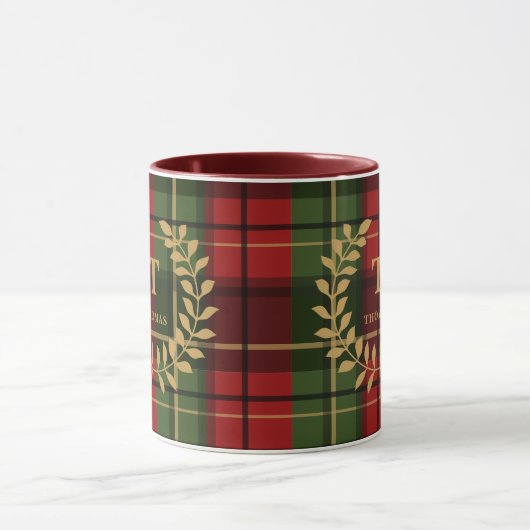Red And Green Plaid With Monogram Wreath And Name Tasse (Zentrum)
