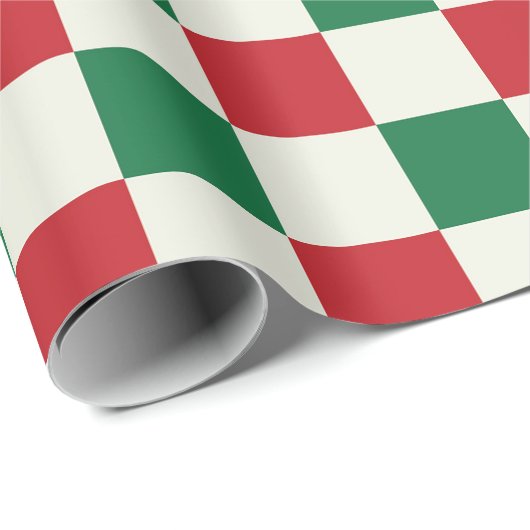 Red and Green Retro Holiday Check Pattern Geschenkpapier (Rolleneckpunkt)