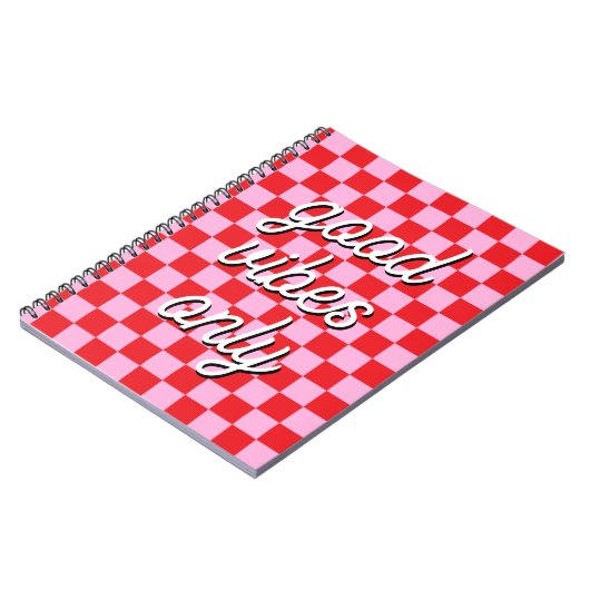 Red and Light Pink Checkered Notizblock (Linke Seite)