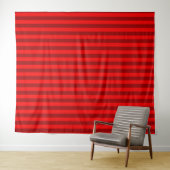 Red and Maroon Stripes Design Wandteppich (Beispiel (Horizontal))