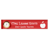 Red and White Apple Teacher Namensplakette (Vorderseite)