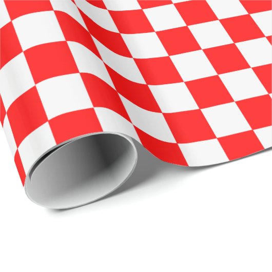 Red and White Classic Checkerboard von STaylor Geschenkpapier (Rolleneckpunkt)