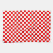 Red and White Classic Checkerboard von STaylor Handtuch (Horizontal)