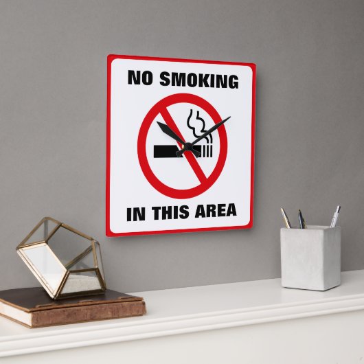 Red and White No Smoking Quadratische Wanduhr (Büro)