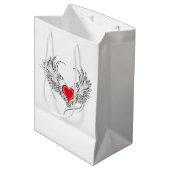 Red Angel Heart mit Flügeln Mittlere Geschenktüte (Vorderseite Schrägansicht)