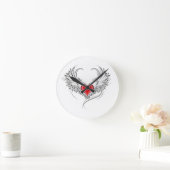 Red Angel Heart mit Flügeln Runde Wanduhr (Zuhause)