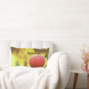 "Red Apple" Niedliches Foto. Jetzt kaufen Lendenkissen