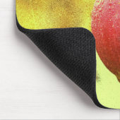 "Red Apple" Niedliches Foto. Jetzt kaufen Mousepad (Ecke)