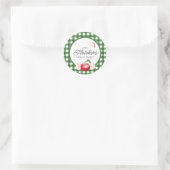 Red Apples & Green Gingham Custom Runder Aufkleber (Tasche)