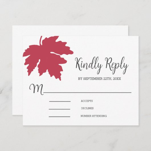 Red Autum Maple Leaf Wedding RSVP Card (Vorne/Hinten)
