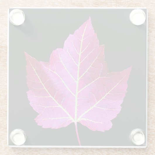 Red Autumn Maple Leaf on Black Floral Glasuntersetzer (Rückseite)