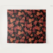 Red Autumn maple leaves on black Wandteppich (Vorderseite (Horizontal))