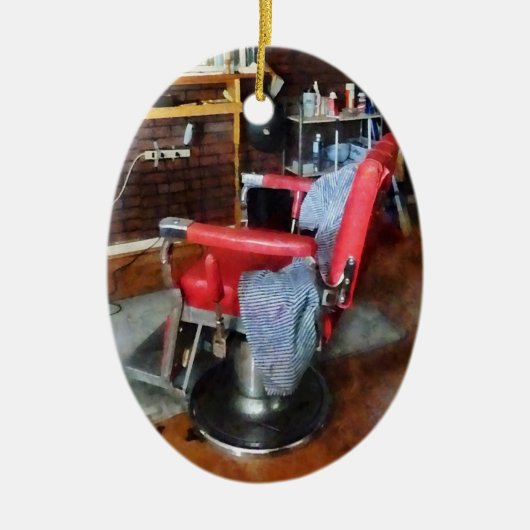 Red Barber Chair Keramik Ornament (Vorne)
