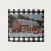 Red Barn and Truck auf Kariertem Band Wandteppich (Vorderseite (Horizontal))