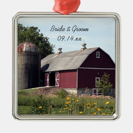 Red Barn Country Wedding Ornament Aus Metall (Vorne)