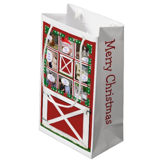 Red Barn Door Custom 8 oder 16 Foto Geschenktasche Kleine Geschenktüte (Rückseite Schrägansicht)