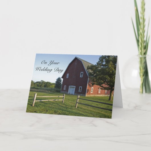 Red Barn mit Zaun Blended Family Wedding Karte (Vorderseite)