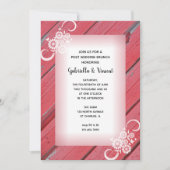 Red Barn Wood Country Post Hochzeitsfeier Einladung (Vorderseite)